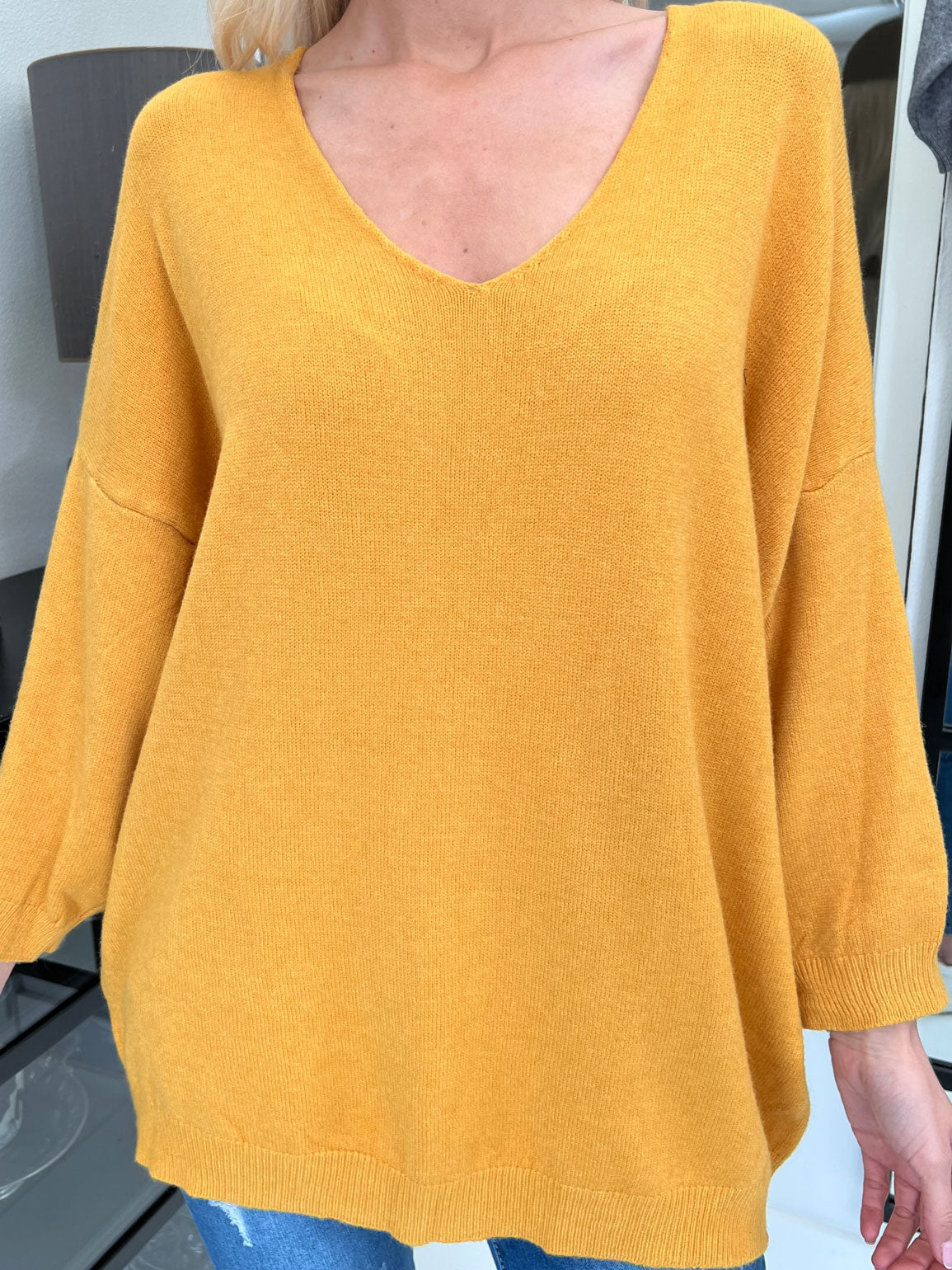 Esther - Stickad i överdimensionerad look